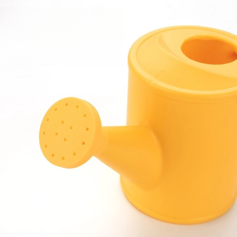 700ML Lightweight Plastic Wate - Gardening Tools For Kids reseña y precio